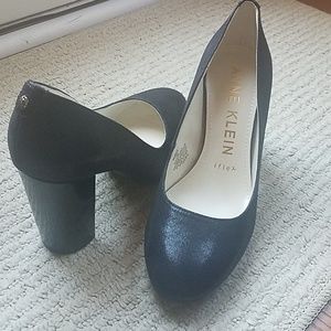 Anne Klein iflex pumps